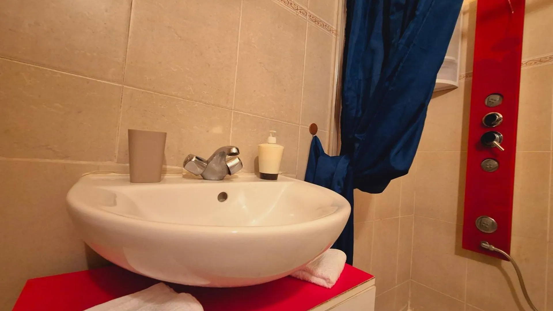 Nice 2 Bedroom Flat - L'Appart'215- Αγκαντίρ Διαμέρισμα