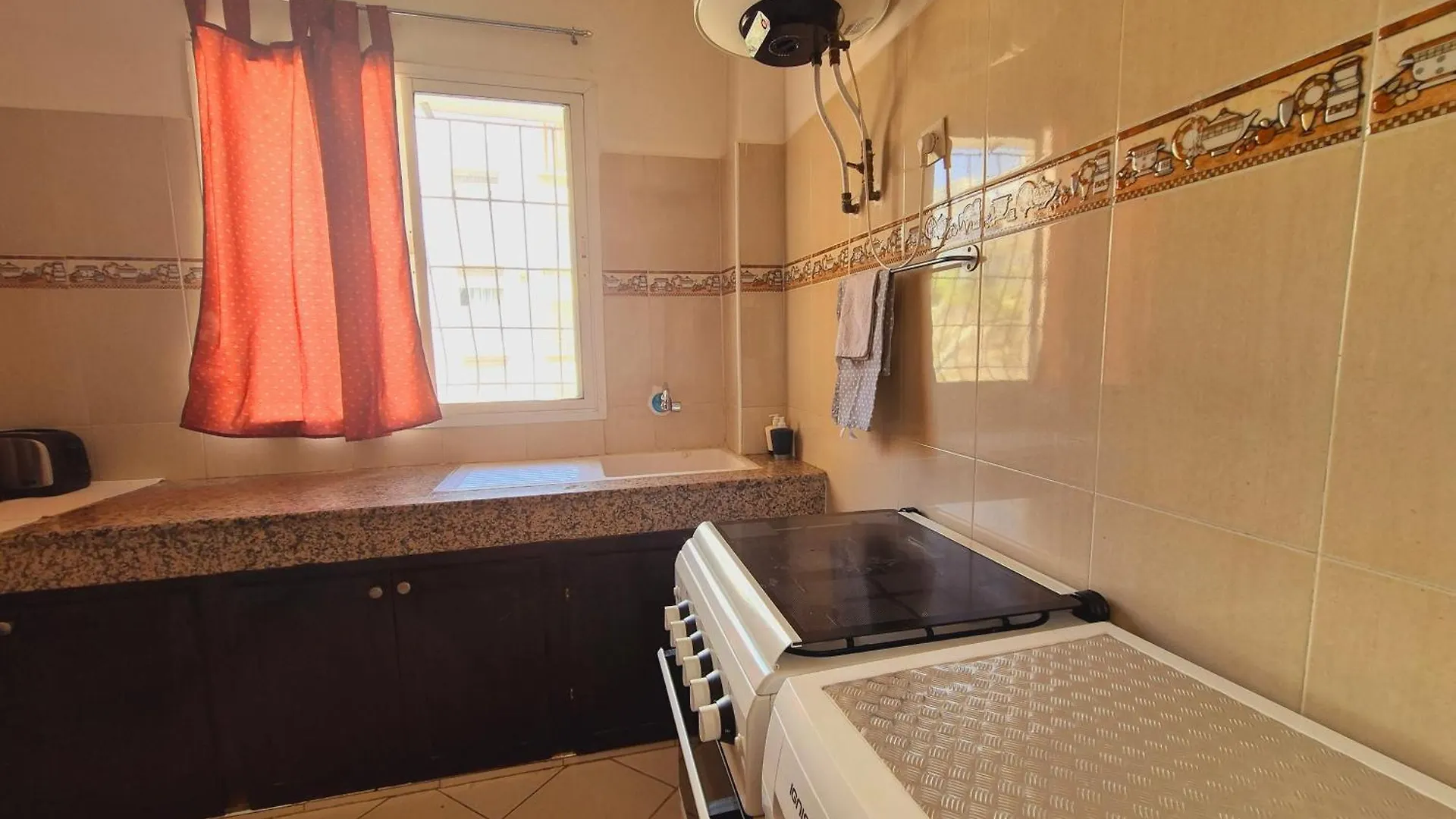 Nice 2 Bedroom Flat - L'Appart'215- Αγκαντίρ 0*,  Μαρόκο